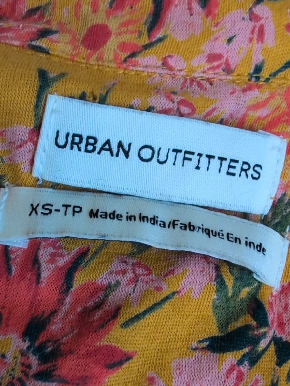 Urban Outfitters Floral Yellow Short-Sleeve Button Front Tie Top XS - Picture 6 of 9